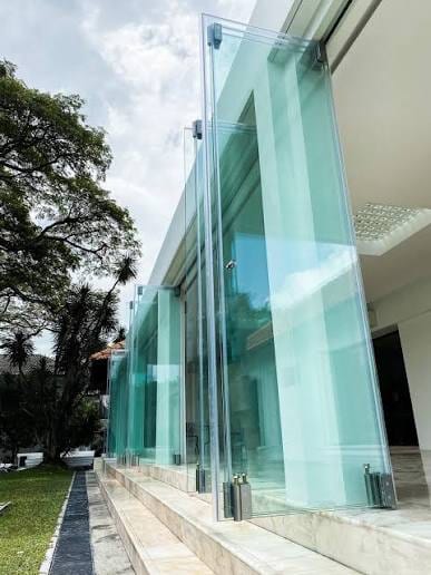 Frameless Folding & Sliding Glass Wall Systems — 3